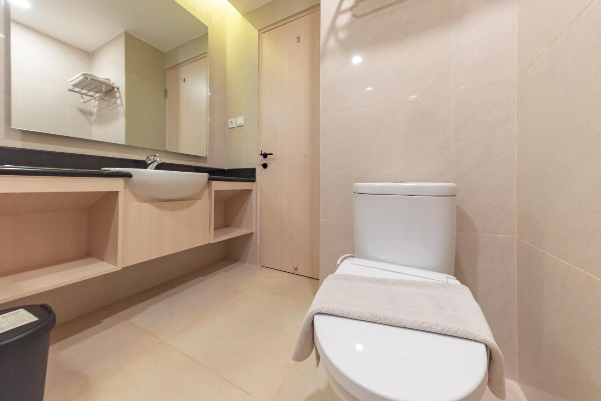 Reddoorz Premium Near Paris Van Java Mall Bandung Ngoại thất bức ảnh